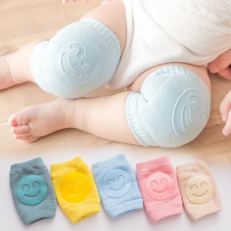 Cushy Footsie™ Knee Hugs: Baby Protection Pads