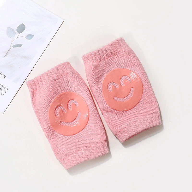 Cushy Footsie™ Knee Hugs: Baby Protection Pads