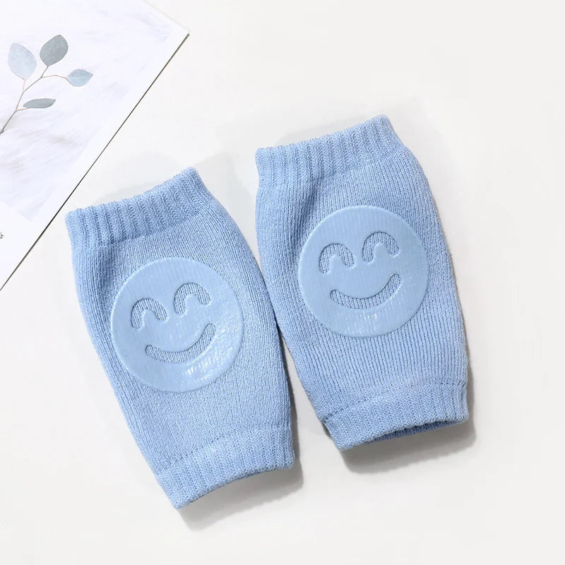 Cushy Footsie™ Knee Hugs: Baby Protection Pads