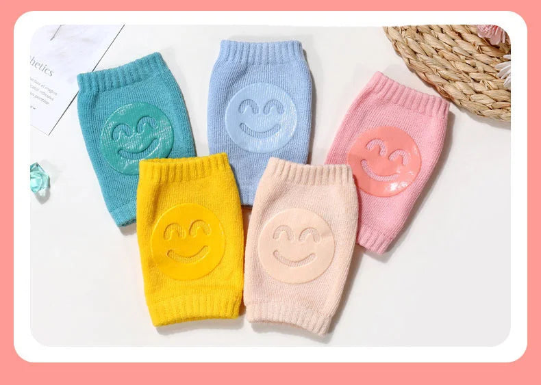 Cushy Footsie™ Knee Hugs: Baby Protection Pads