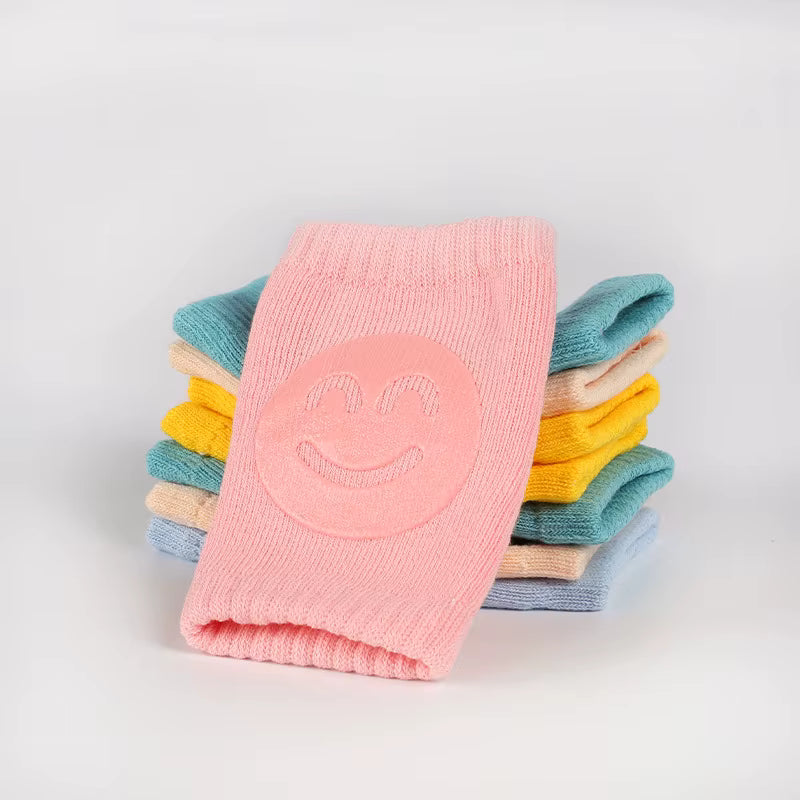 Cushy Footsie™ Knee Hugs: Baby Protection Pads