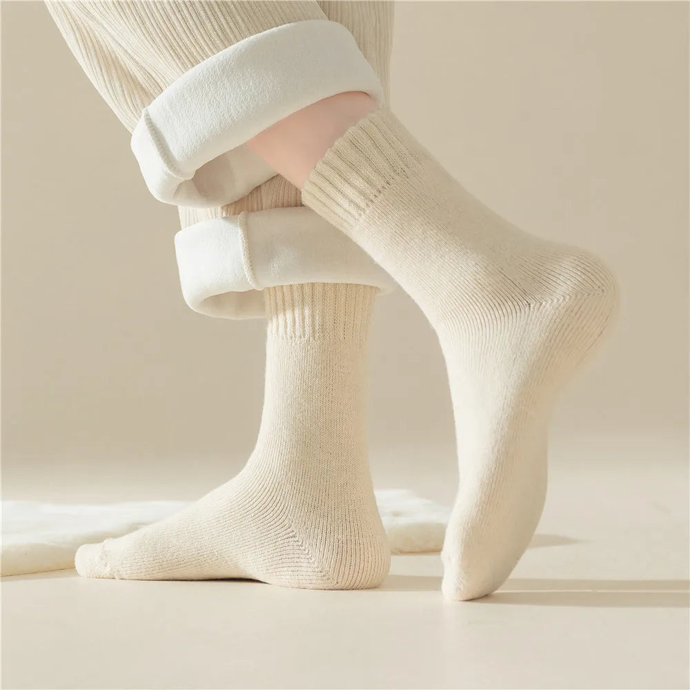 Say Goodbye to Chilly Toes: Cushy Footsie™ Winter Warmth Trio