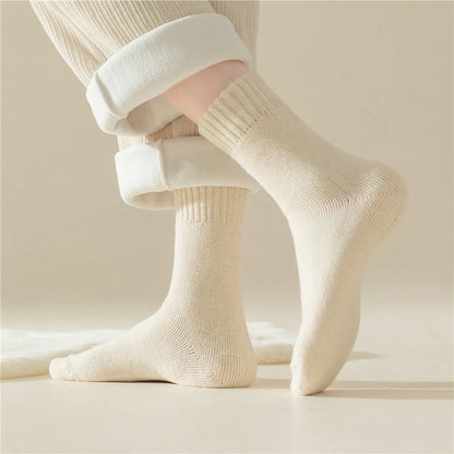 Say Goodbye to Chilly Toes: Cushy Footsie™ Winter Warmth Trio