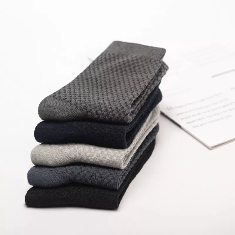 Cushy Footsie™ Bamboo Breeze: Light & Soft Socks for Everyday Luxury